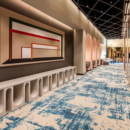 Renaissance Porto Lapa Hotel Exteriér fotografie The interior of the new terminal