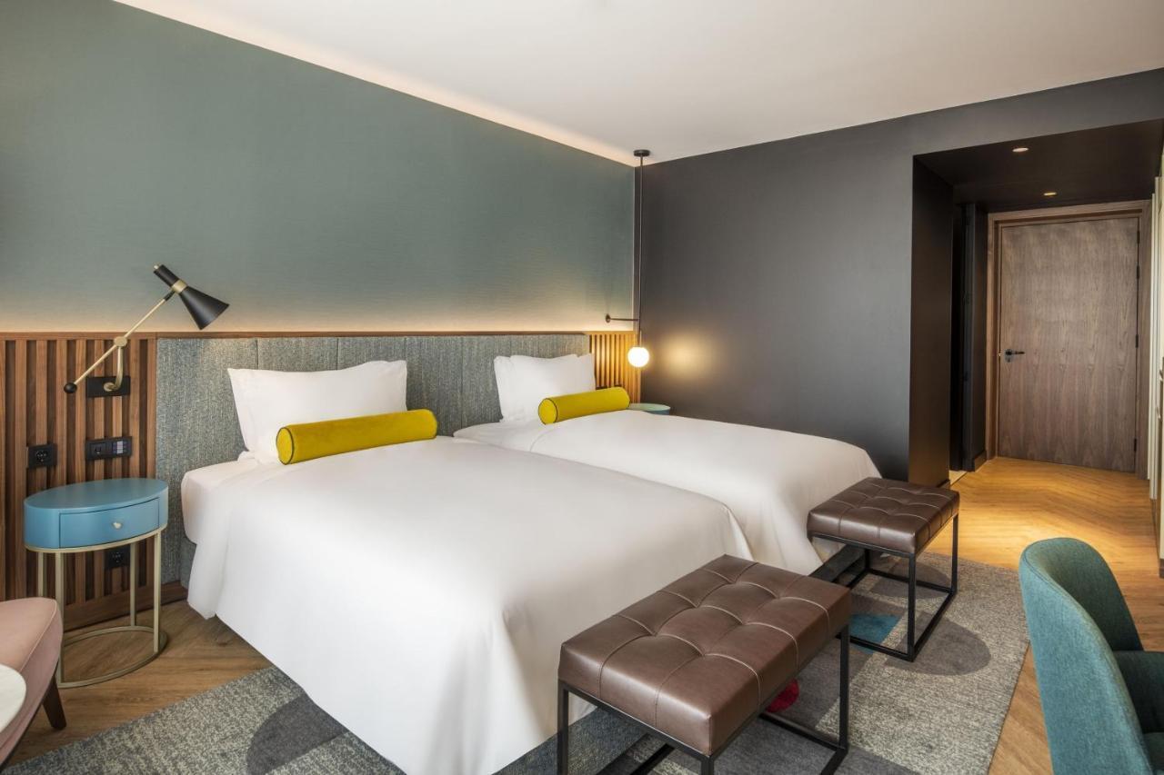 Renaissance Porto Lapa Hotel Exteriér fotografie Deluxe room