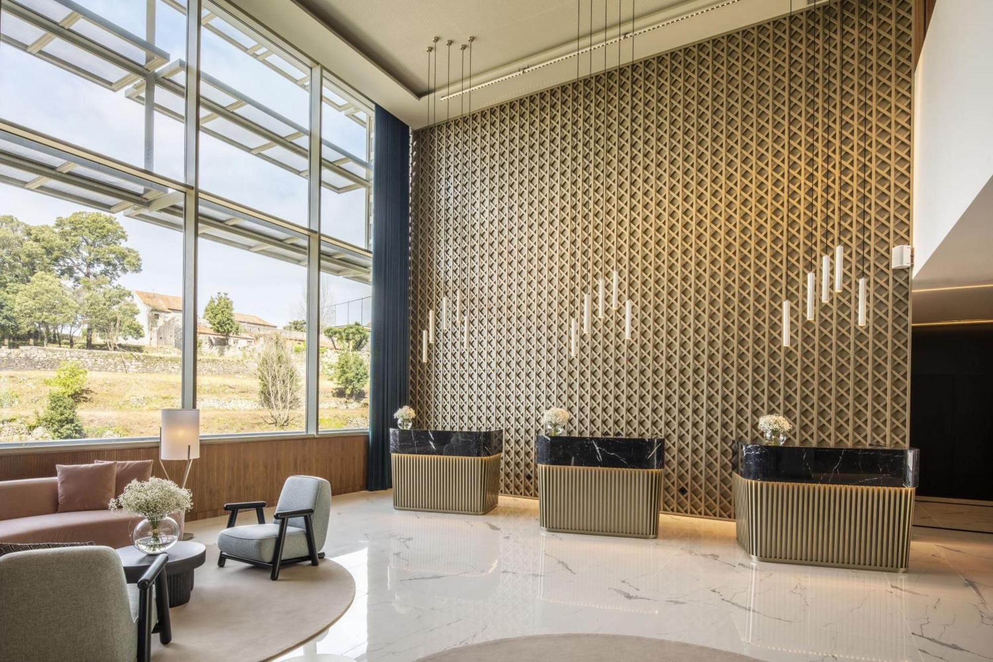Renaissance Porto Lapa Hotel Exteriér fotografie The lobby of the hotel